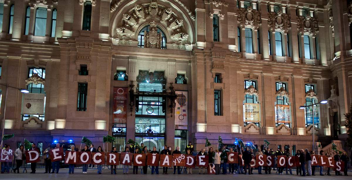 30 octubre: el movimiento vecinal se moviliza en 9 comunidades autónomas contra la reforma local