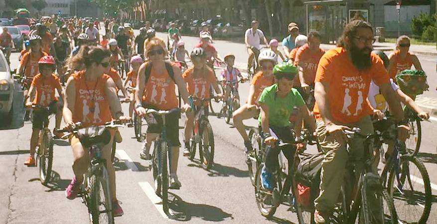 Arganzuela se pone su maillot naranja para pedir su tercer instituto