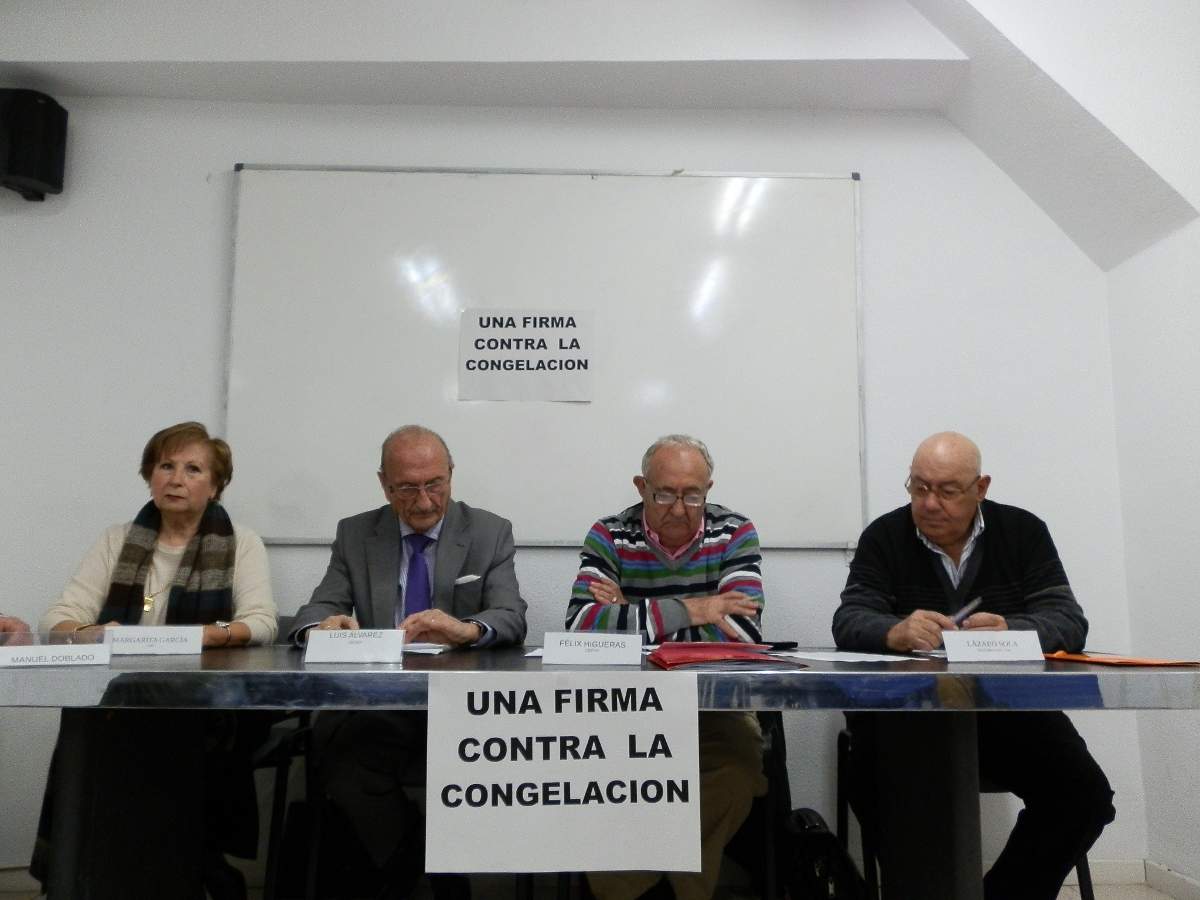 Asociaciones de mayores lanzan una Iniciativa Legislativa Popular contra la congelación de las pensiones en 2011