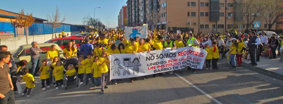 Butarque calienta motores para exigir sus centros escolares en la Puerta del Sol