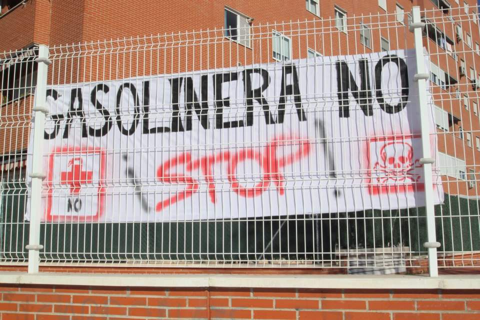 Butarque contra la construcción de una gasolinera en el barrio