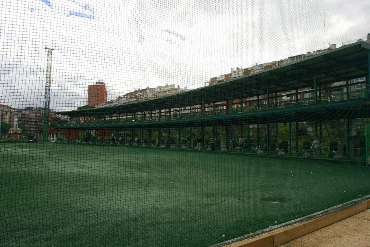 Chamberí exige la construcción de un parque público en los terrenos que ocupa el campo de golf declarado ilegal