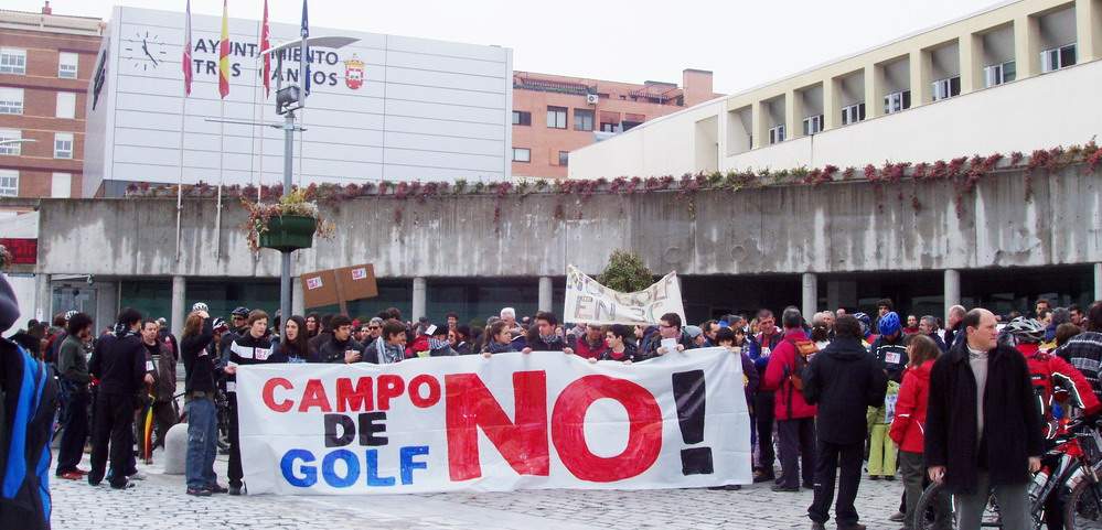 Colectivos ecologistas llevan su denuncia contra el campo de golf de Tres Cantos a Estrasburgo