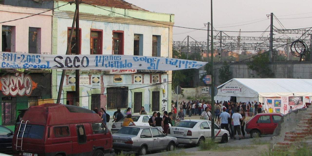 El Premio Joven 2009 reconoce la labor de la AV Los Pinos de Retiro Sur
