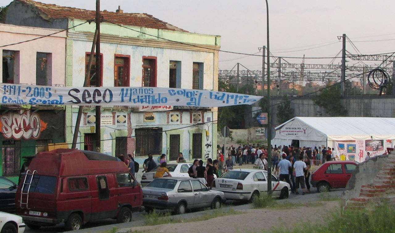 El Premio Joven 2009 reconoce la labor de la AV Los Pinos de Retiro Sur