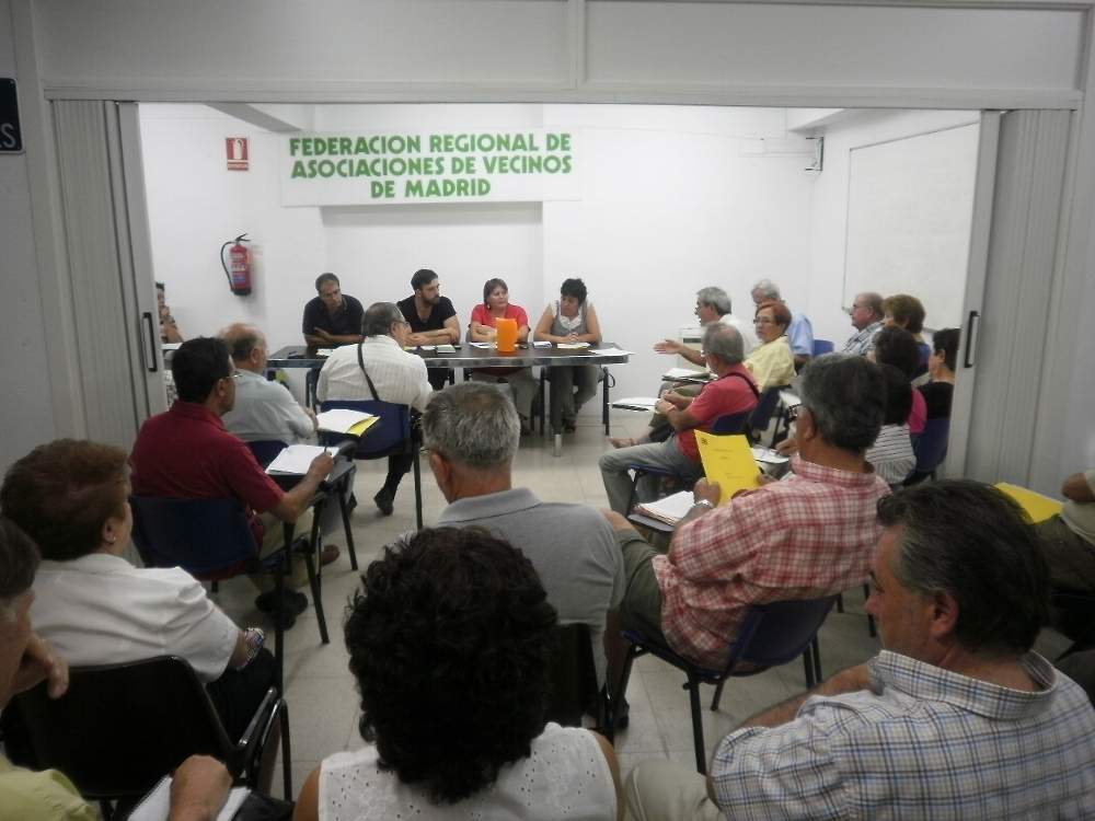 El movimiento vecinal exige unos presupuestos regionales y municipales solidarios y participados