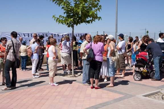 El vecindario del PAU de Vallecas reclama la inmediata construcción de una comisaría