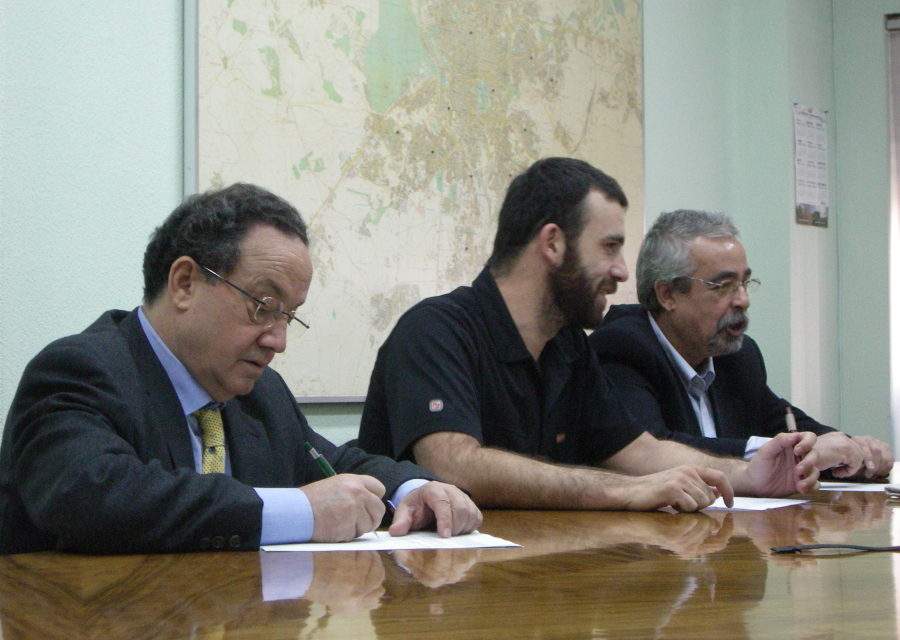 IU apoya la concentración contra la tasa de la basura del 15 de noviembre