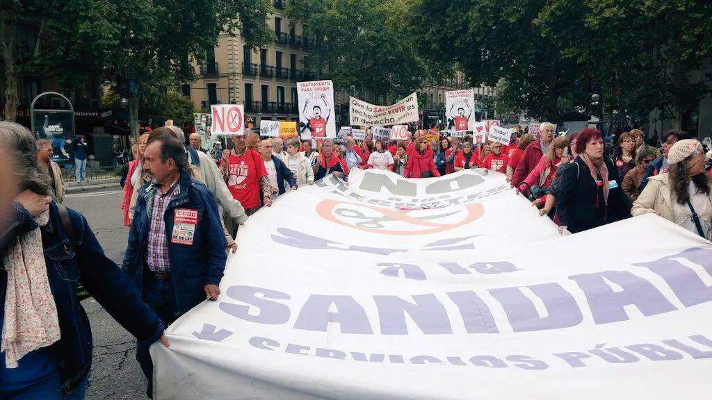 La 37 Marea Blanca pide la retirada del ”planazo” que abrió la puerta a la privatización sanitaria