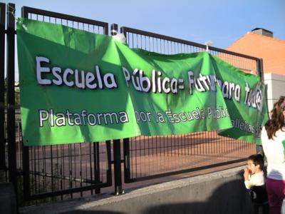 La AV Palomeras Bajas y FAPA Giner de los Ríos piden amparo al Tribunal Constitucional