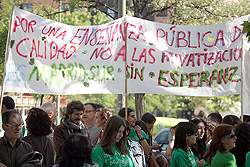 La AV de Palomeras Bajas califica de “infame” el “montaje” del Gobierno regional en torno a las camisetas verdes