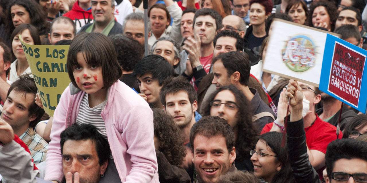 La Asamblea General de la FRAVM saluda el movimiento 15-M