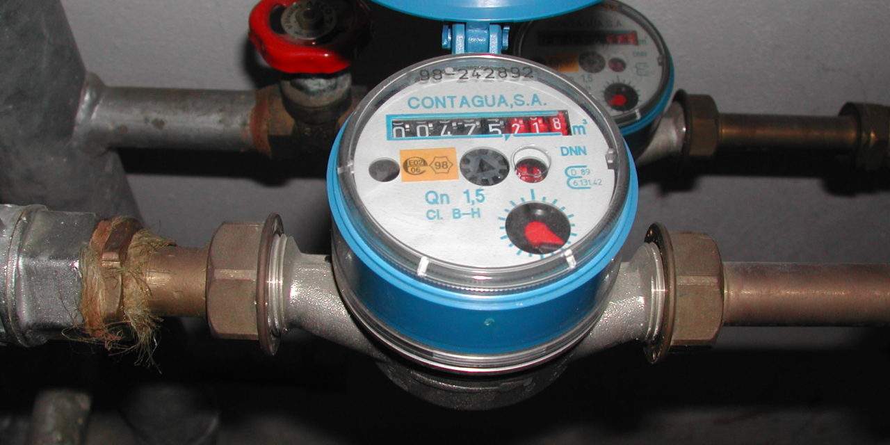 La FRAVM arranca 300.000 euros al Ayuntamiento de Madrid para subvencionar la instalación de contadores individuales de agua