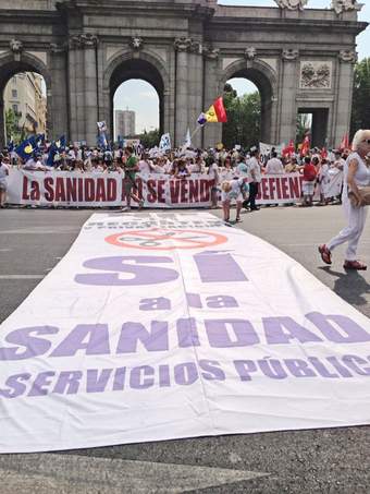 La Marea Blanca exige la paralización definitiva del proceso de privatización de la sanidad pública madrileña