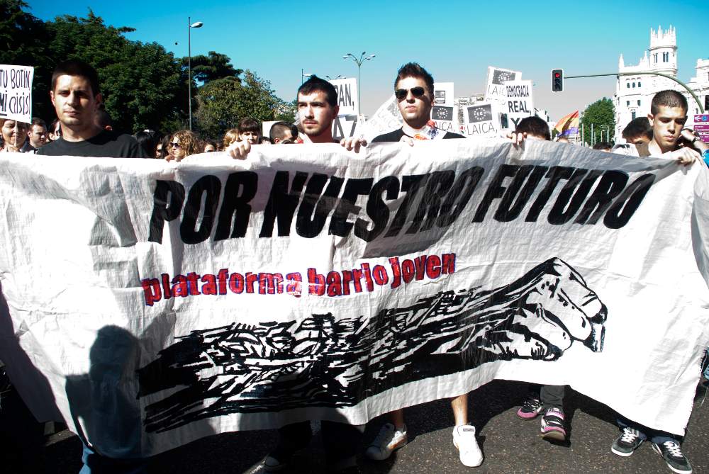 La juventud indignada ocupa las calles de Madrid