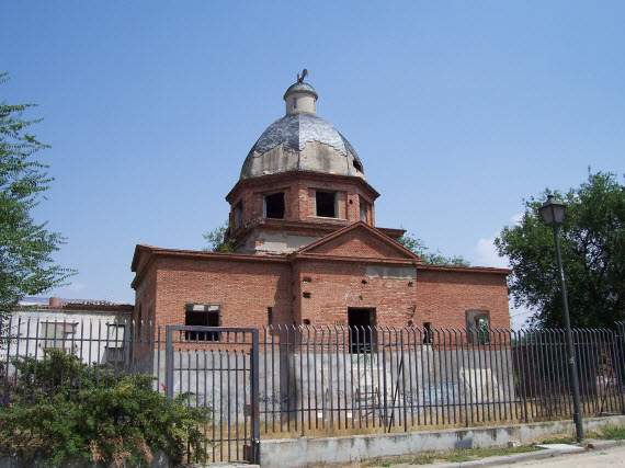 La rehabilitación de la ”iglesia rota” de Orcasitas, un poco más cerca