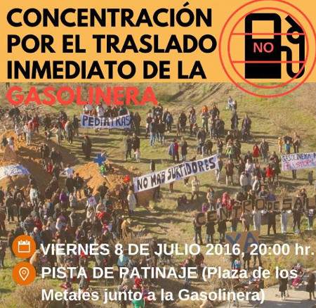 La vecindad de Butarque (Villaverde) exige el traslado inmediato de la gasolinera ubicada en el barrio