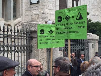 Las AAVV traslararán a Podemos-Asamblea de Madrid su preocupación por las 300 viviendas afectadas por el metro en San Fernando