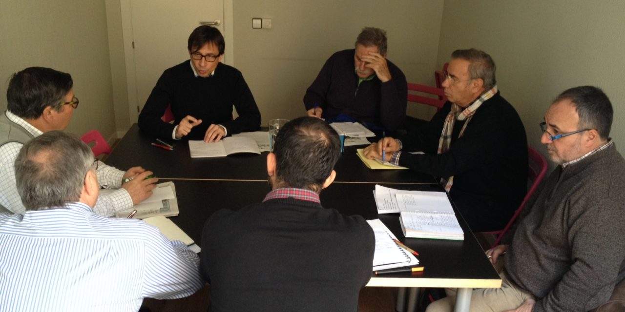 Las organizaciones reunidas en el Encuentro Vecinal se dan cita con UPyD