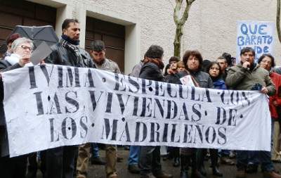 Los afectados por la venta de viviendas del IVIMA se felicitan por la dimisión de Van-Halen