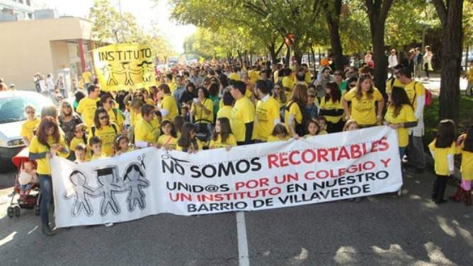 Los alumnos de Butarque solicitan plaza en el instituto fantasma