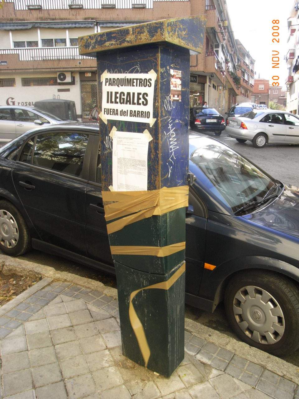 Los comerciantes de Carabanchel Alto solicitan la retirada de los parquímetros