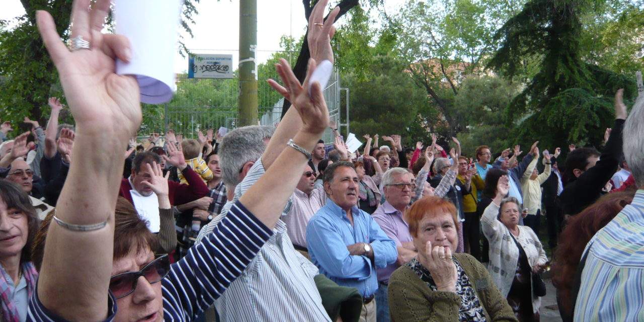 Los vecinos de Carabanchel logran paralizar la construcción del cementerio de los Kikos en Opañel