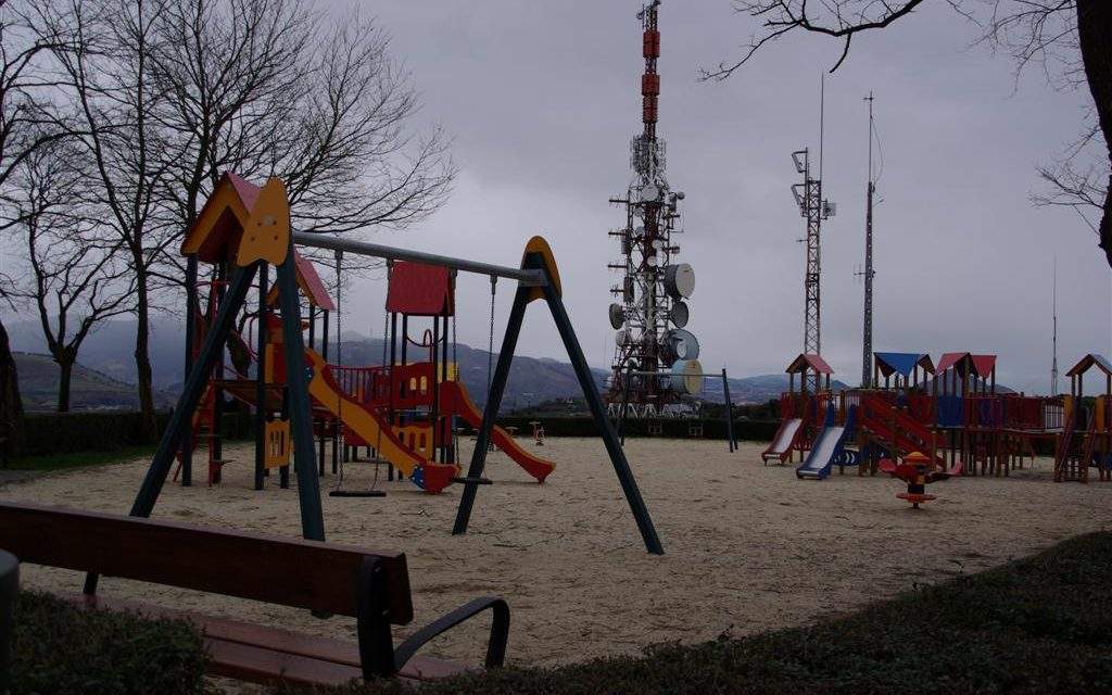 Lunes 16 de febrero: concentración por el control de la instalación de antenas de telefonía móvil