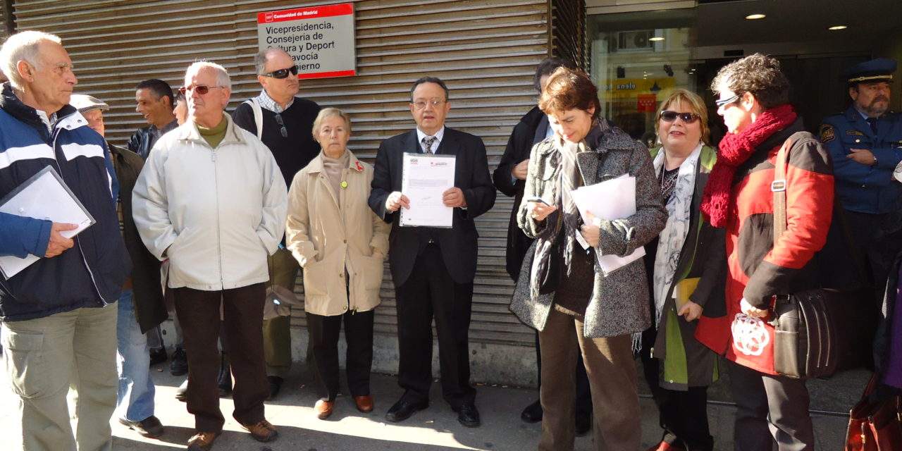 Más de 35.000 firmas dirigidas a Esperanza Aguirre piden el mantenimiento de la gestión pública del Canal de Isabel II