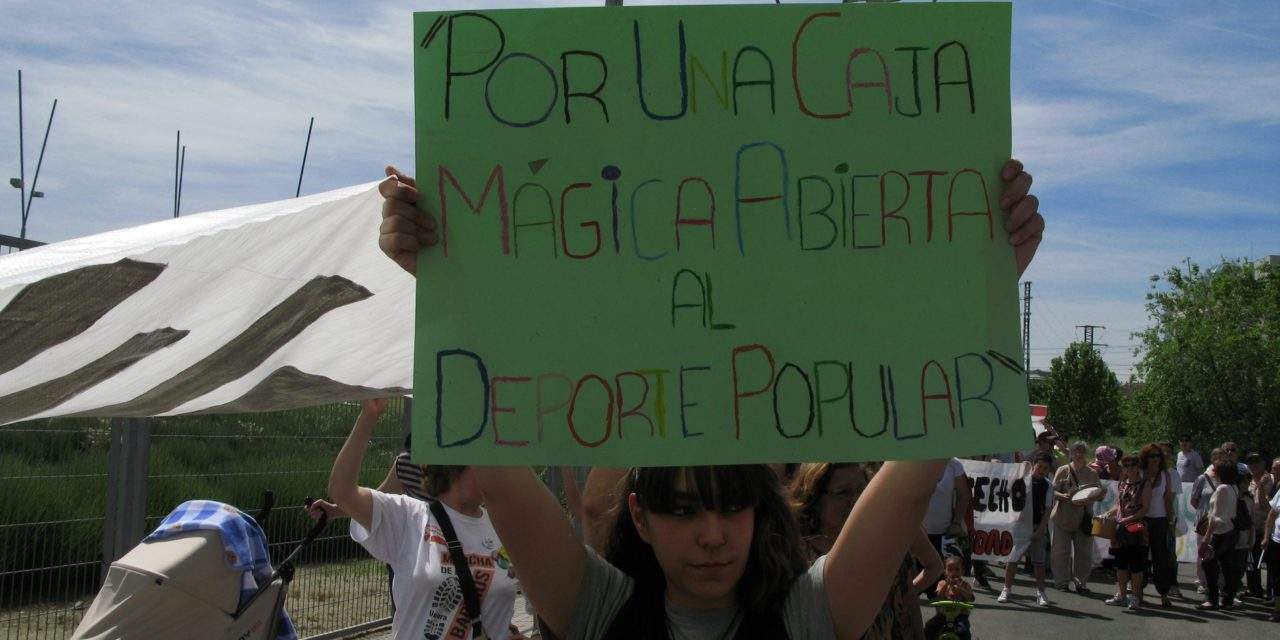 San Fermín exige la apertura de la Caja Mágica al barrio