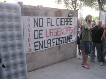 Un jubilado de 64 años inicia una huelga de hambre indefinida en protesta por el cierre de las urgencias en un centro de salud de Leganés