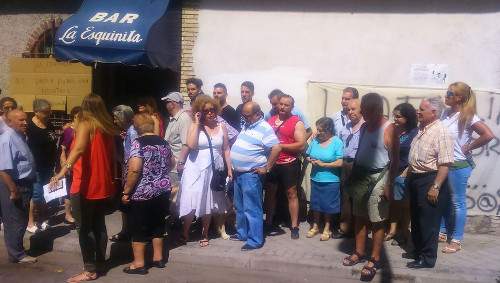 Vecinos de Cuacos de Yuste (Cáceres) se unirán a los de Vallecas para protestar contra la inmobiliaria que quiere cerrar La Esquinita