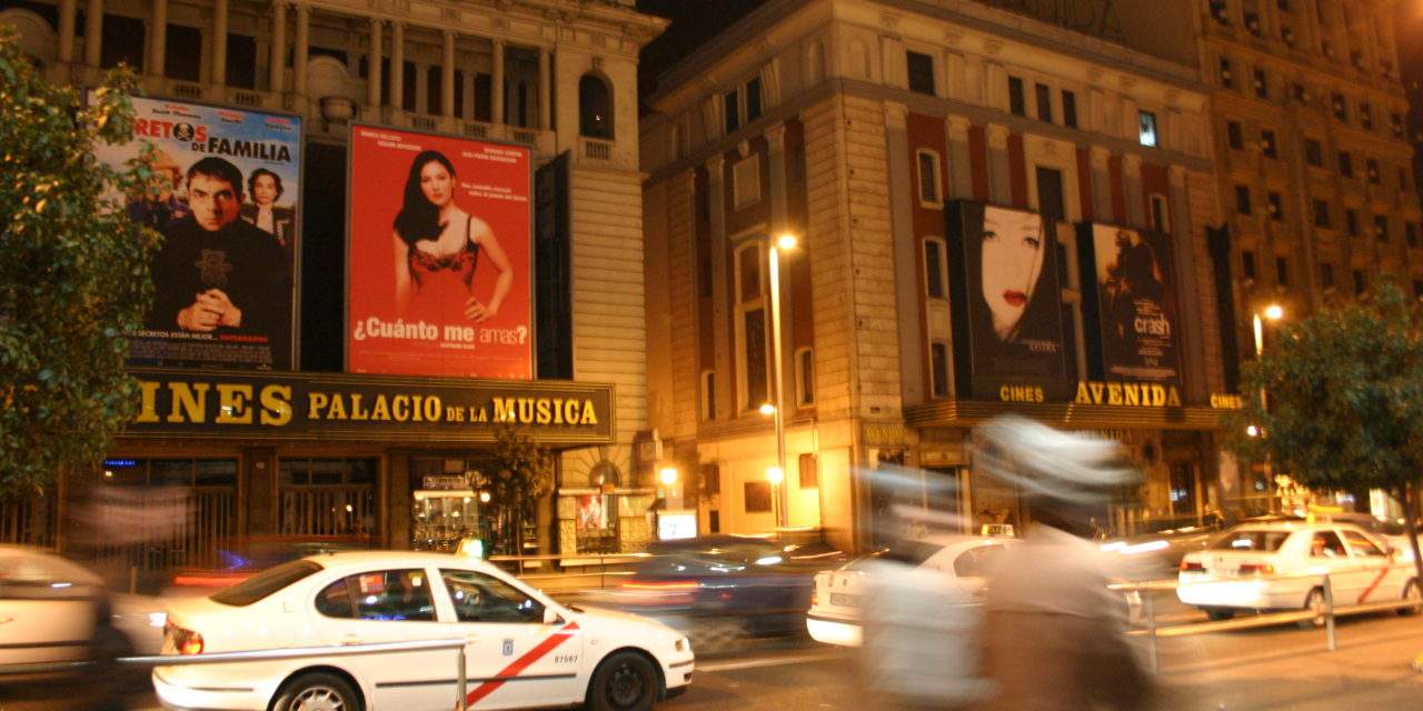 El futuro de los cines Avenida y Palacio de la Música, a la comisión de Urbanismo del Ayuntamiento