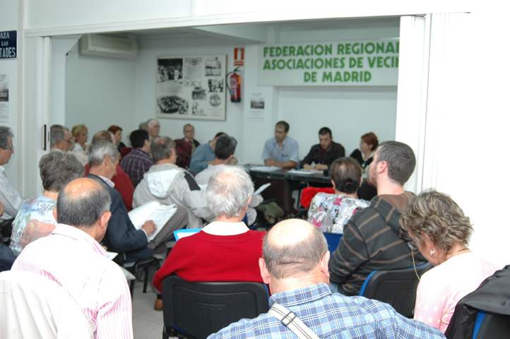 El movimiento vecinal aprueba la adopción de iniciativas concretas a favor de la descentralización municipal