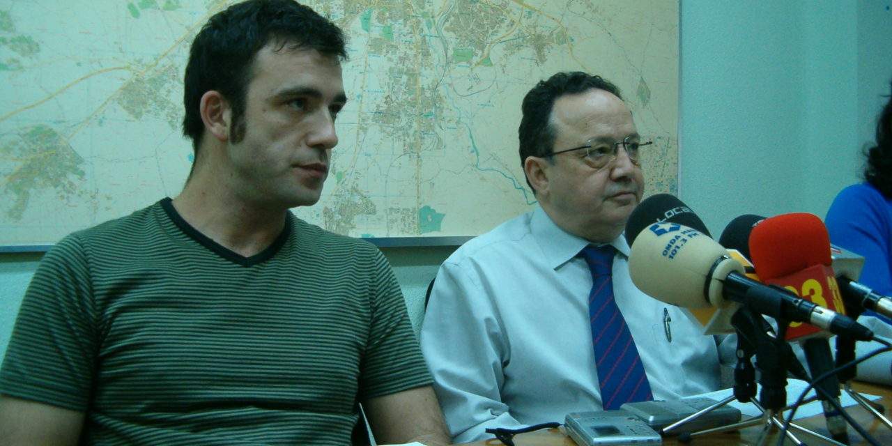 Francisco Caño presenta al nuevo presidente de la FRAVM, Nacho Murgui