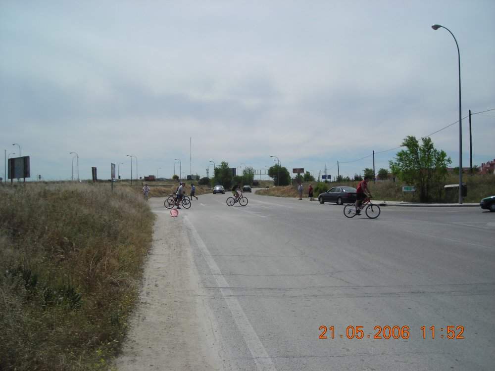 La avenida de los Rosales, una carrera de obstáculos