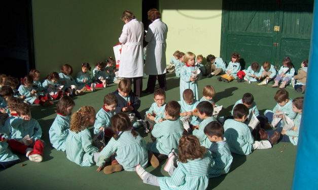 La FRAVM suscribe el Manifiesto en Defensa de la Enseñanza Pública