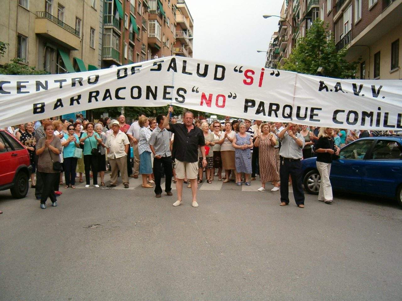 La salud de los vecinos de Comillas, en un barracón