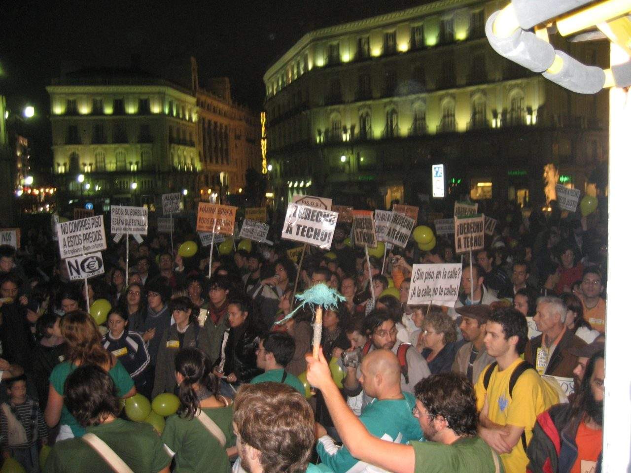 Por el derecho a techo
