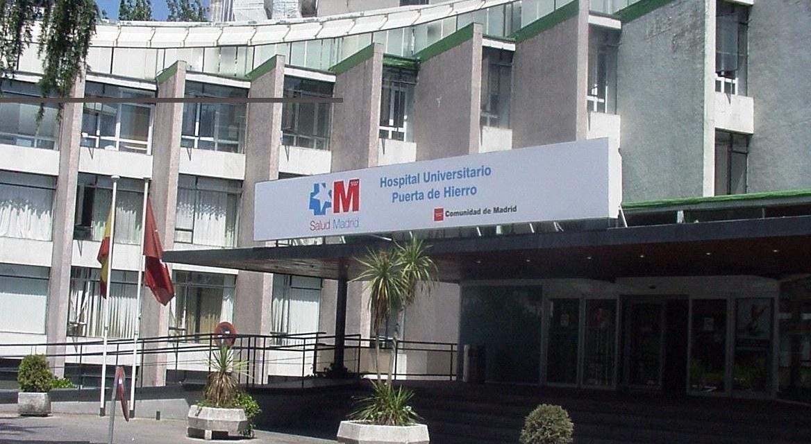 Vecinos, sindicatos y partidos políticos inician una semana de lucha contra el cierre del hospital Puerta de Hierro