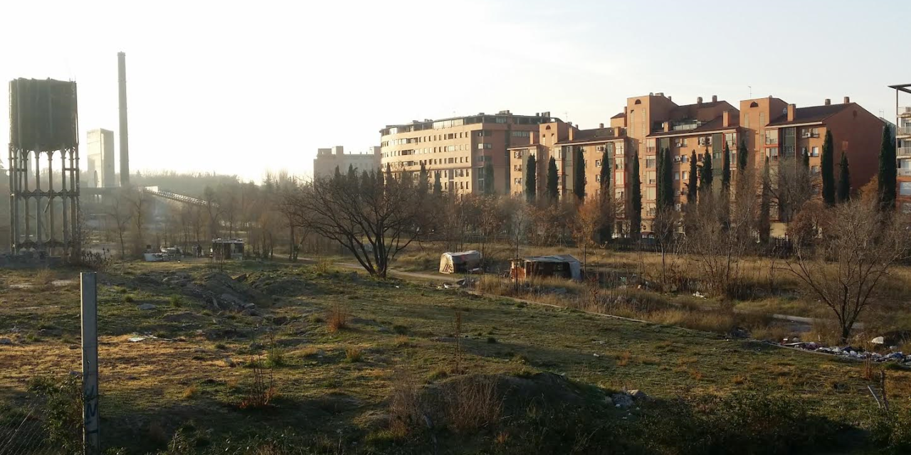 Nueva protesta para exigir el uso dotacional de los terrenos que Adif mantiene abandonados en Delicias