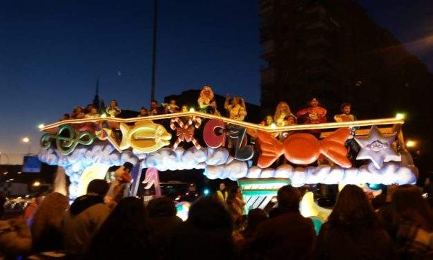 Las asociaciones de la cabalgata de Ciudad Lineal exigen a ABC que rectifique una noticia llena de falsedades