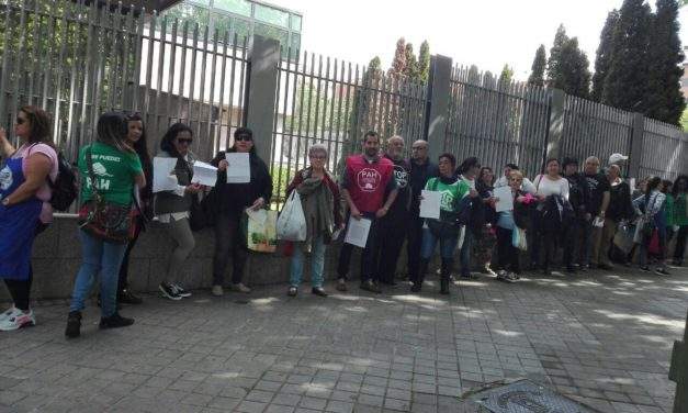 Díselo a Cifuentes: o más desahucios o derecho a la vivienda