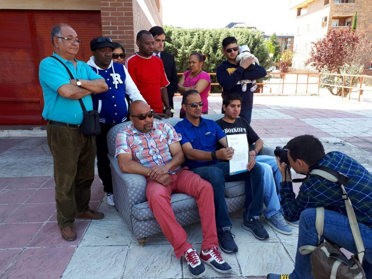 La AV de Majadahonda pide al Ayuntamiento que se implique en la paralización del desalojo de las “casas rojas”