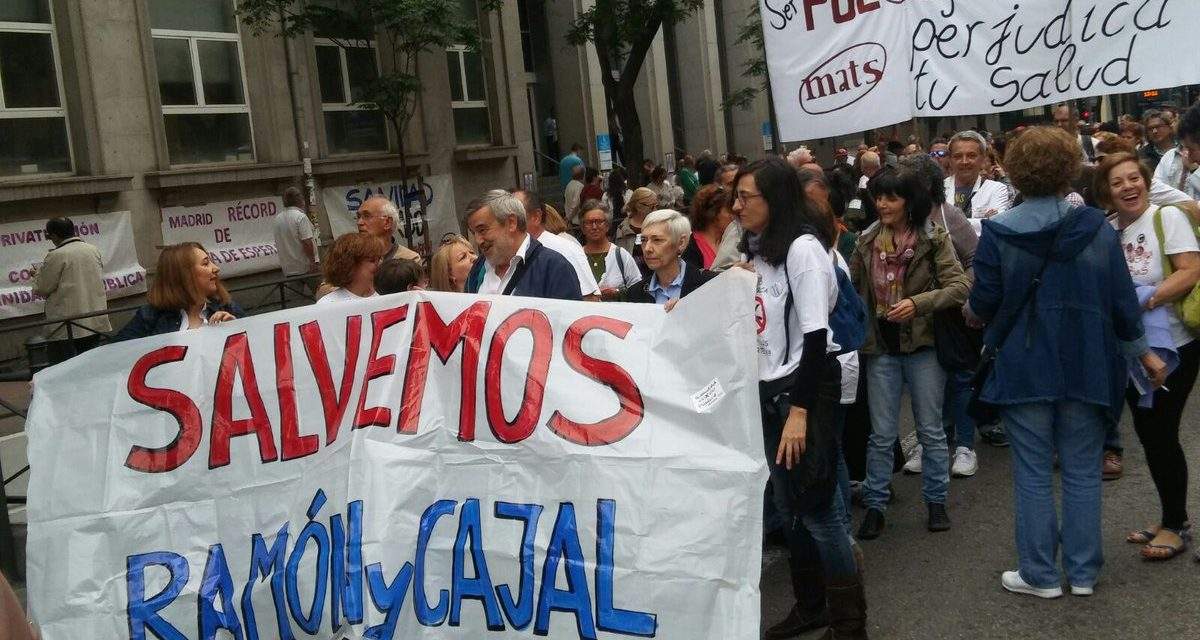 Centenares de personas regresan a La Princesa en defensa de la sanidad pública