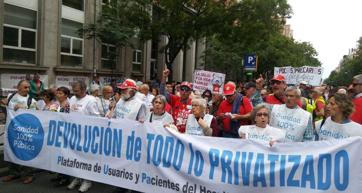 Centenares de personas regresan a La Princesa en defensa de la sanidad pública