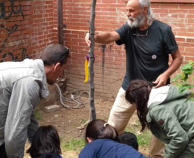 El Alto de San Isidro recuerda a su guerrillera vecinal, Carmen González