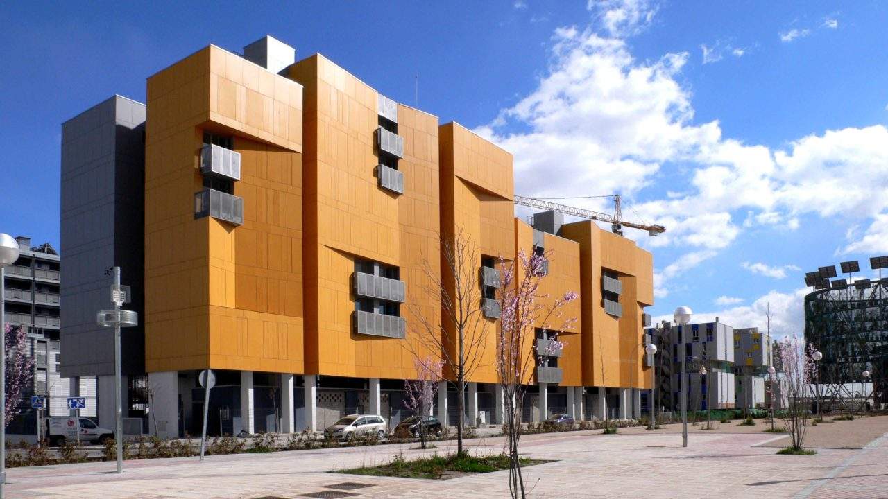 La Ley del Suelo de Cifuentes suprime las reservas de suelo para construcción de vivienda pública social