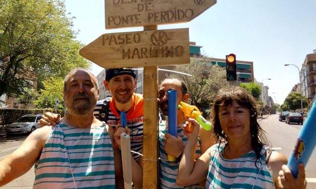 Batalla Naval: multitudinario chapuzón por las personas refugiadas en Vallecas