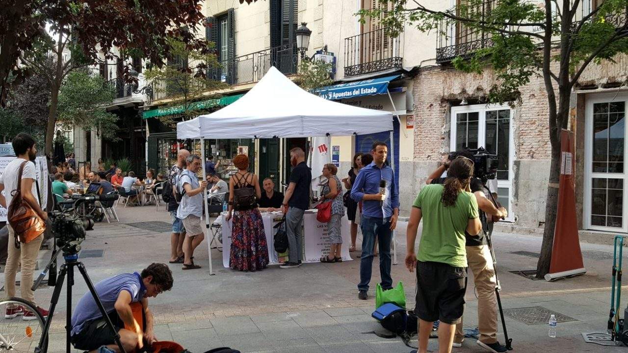 La AV de Las Letras solicita al Ayuntamiento la clausura inmediata de 250 viviendas turísticas
